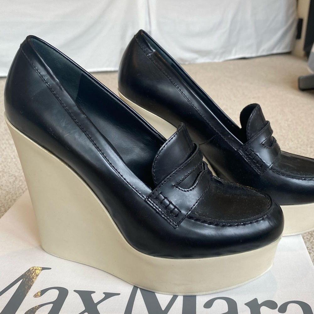 Max Mara Heeled Loafers
